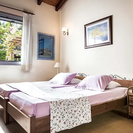 Sleeps 6 Air Con Wifi فيلة *